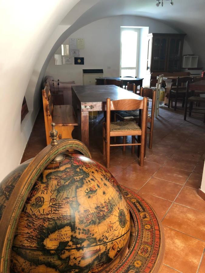 Il Minotauro B&B A 5 Minuti Da Popoli Vittorito Экстерьер фото