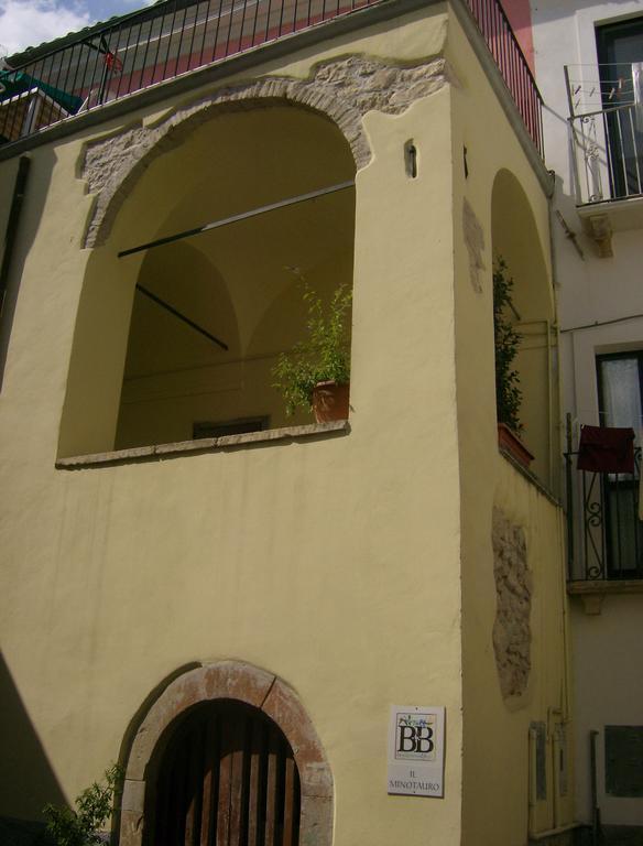 Il Minotauro B&B A 5 Minuti Da Popoli Vittorito Экстерьер фото